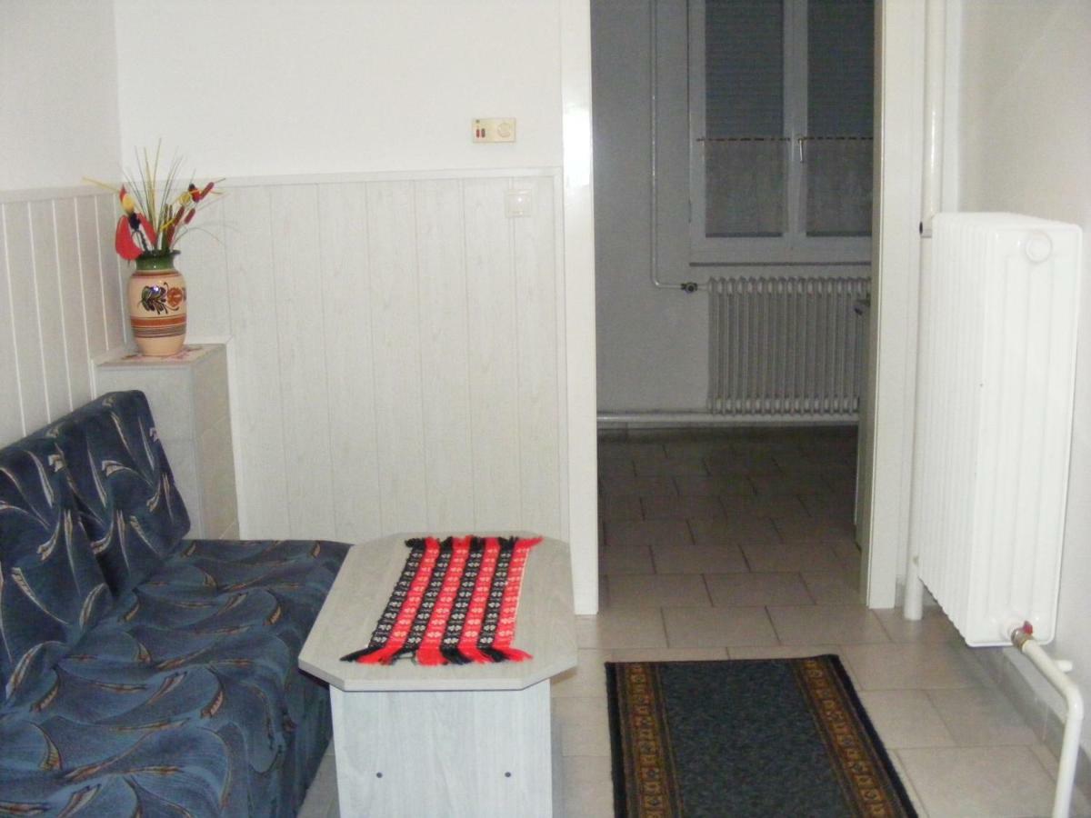 Nora Apartman Apartman Balatonfůzfő Kültér fotó